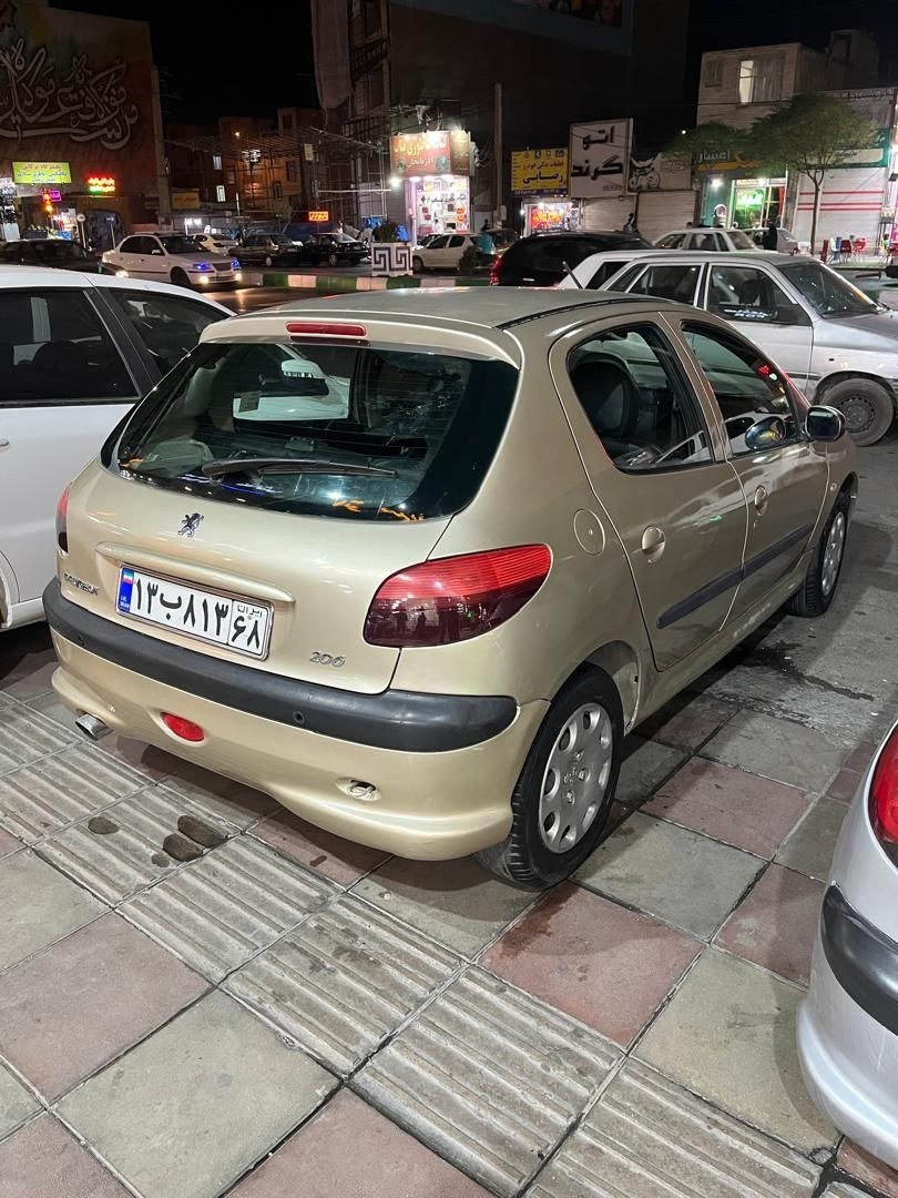 ایران‌خودرو پژو ۲۰۶ تیپ ۲ مدل 1384 بژ